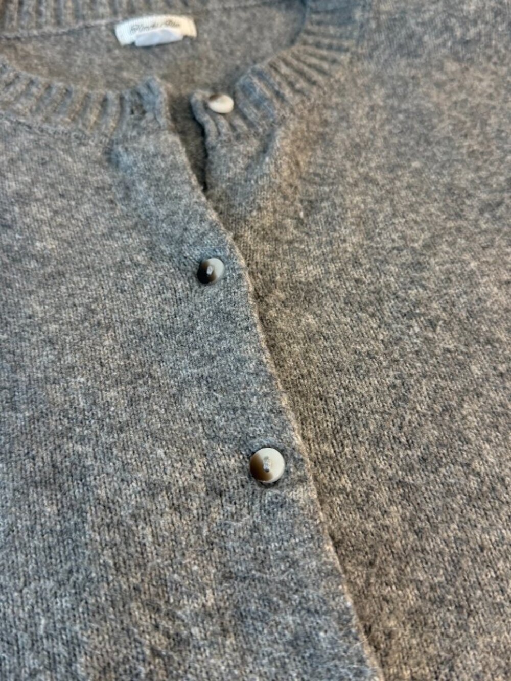 Kimchi Blue Gray Soft Knit Button Front Cardigan Sweater Womens XS Cropped - Picture 3 of 7